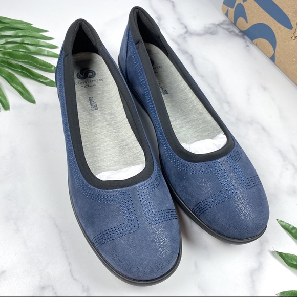 NIB Clarks Cloudsteppers Ayla Low Ballet Flats - Picture 3 of 12